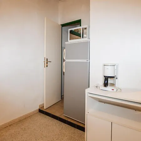 Holiday home 1 Bedroom Amazing In