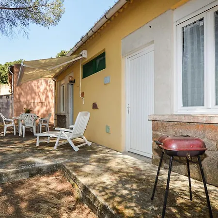 1 Bedroom Amazing In Feriehus *